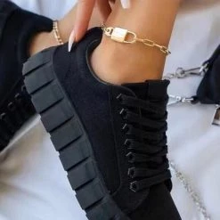 Levency Lace Up Skate Shoes