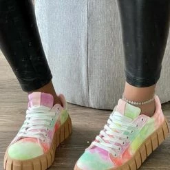 Levency Lace Up Skate Shoes