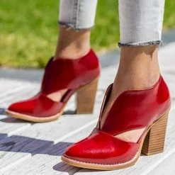 Levency New In V Cutout Chunky Heel Ankle Boots