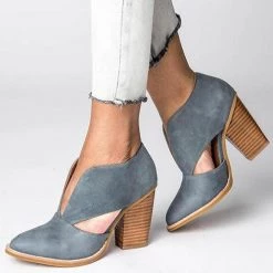 Levency New In V Cutout Chunky Heel Ankle Boots