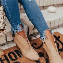 Levency New In V Cut Out Slip On Ankle Boots