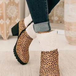 Levency Sherpa Cuff Chunky Heel Booties New In