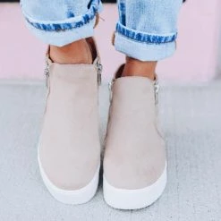 Levency Side Zipper Wedge Sneaker New In