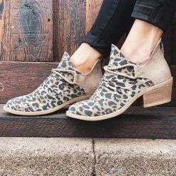 Levency New In Point Leopard Print Colorblock Ankle Boots