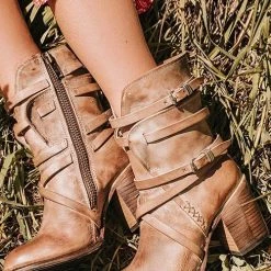 Levency Vintage Buckle Zipper Mid-Calf Boots