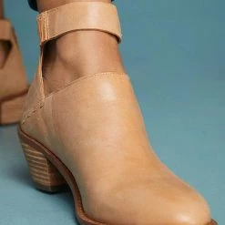 Levency Chunky Heel Zipper Ankle Booties