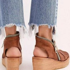 Levency Open Toe Side Exposed Zipper Wedge