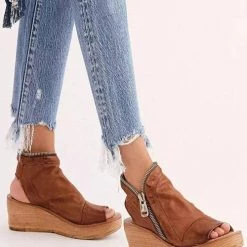 Levency Open Toe Side Exposed Zipper Wedge