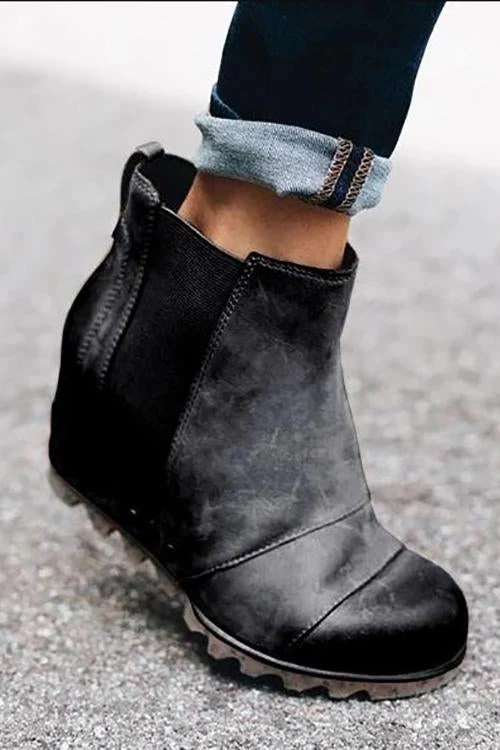 Levency New In Vintage Wedge Non Shell Boots 11 Levency New In Vintage Wedge Non Shell Boots