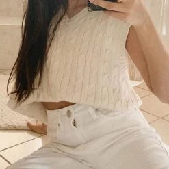 Levency V Neck Sleeveless Knit Tank Top