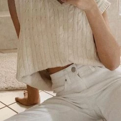 Levency V Neck Sleeveless Knit Tank Top