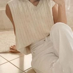 Levency V Neck Sleeveless Knit Tank Top