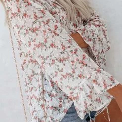 Levency Floral Print Flares Sleeve Blouse 16 Levency Floral Print Flares Sleeve Blouse