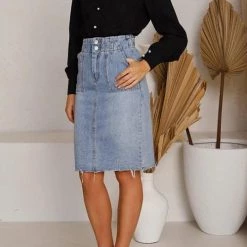 Levency New In Button Cuffed Sleeve Shirt