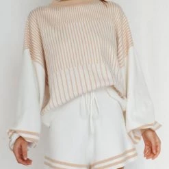 Levency New In Gradient Stripe Puff Sleeve Sweater Shorts Set