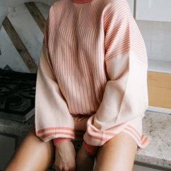 Levency New In Gradient Stripe Puff Sleeve Sweater Shorts Set