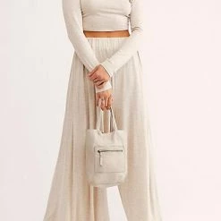 Levency New In Solid Crop Wide Leg Pants Set