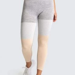 Levency Seamless Color Block Bra Leggings Set