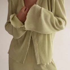 Levency Pleated Oversized Shirt And Trouser Set New In