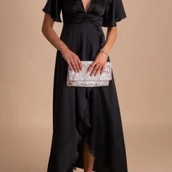 Levency Keep Your Confidence Maxi Dress