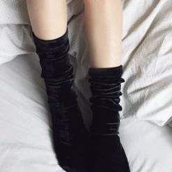 Levency New In Velvet High Sock