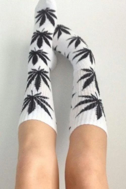 Levency Maple Leaf Couples Socks 8 Levency Maple Leaf Couples Socks