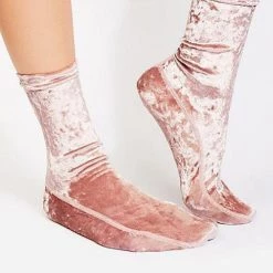 Levency New In Velvet High Sock