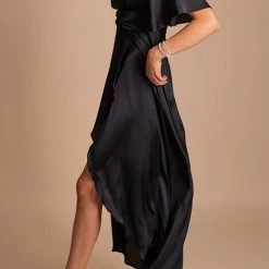 Levency Keep Your Confidence Maxi Dress