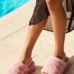 Levency New In Fuzzy Platform Sandals