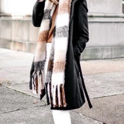 Levency New In Tassels Color Block Scarf